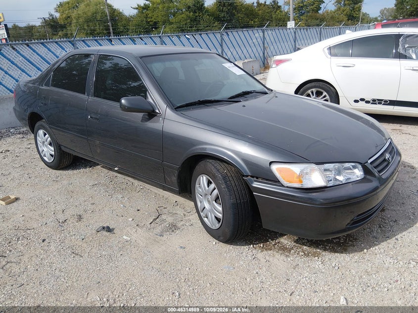 2001 TOYOTA CAMRY LE
