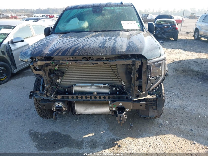 GMC SIERRA 1500 - zdjęcie 13
