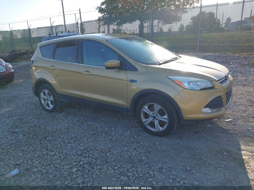 Vin: 1fmcu9gx0euc24079, lot: 46815449, ford escape se 20141