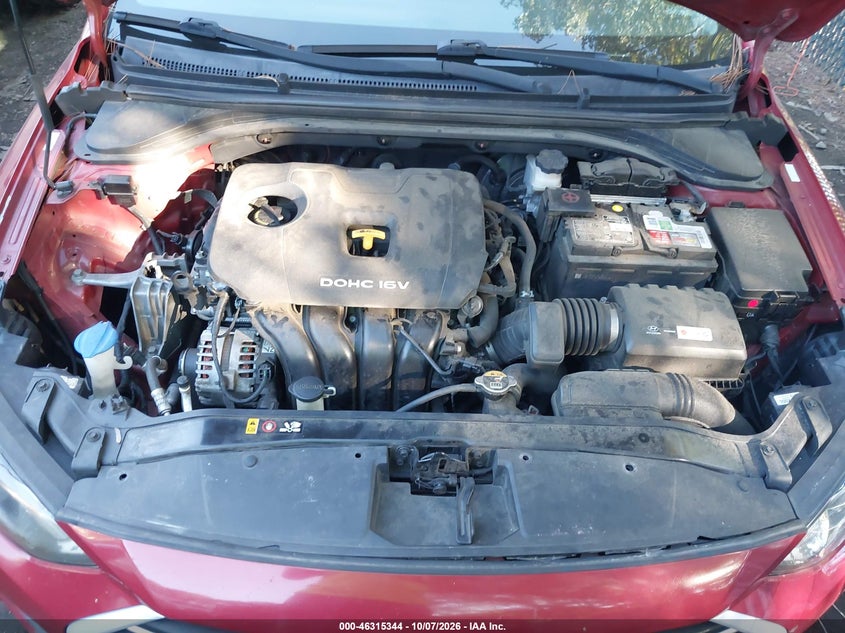 2017 HYUNDAI ELANTRA SE · Photo 10