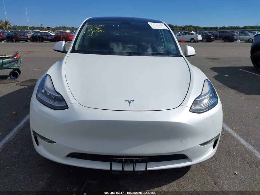 TESLA MODEL Y - zdjęcie 11
