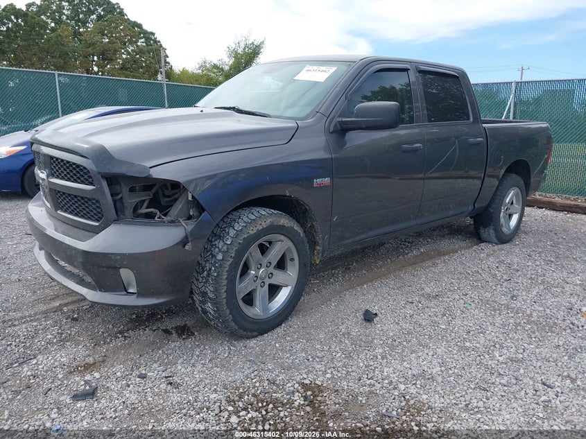 Vin: 1c6rr7kt4fs588325, lot: 46815625, ram 1500 express 20152