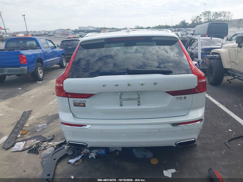 VOLVO XC60 - zdjęcie 16
