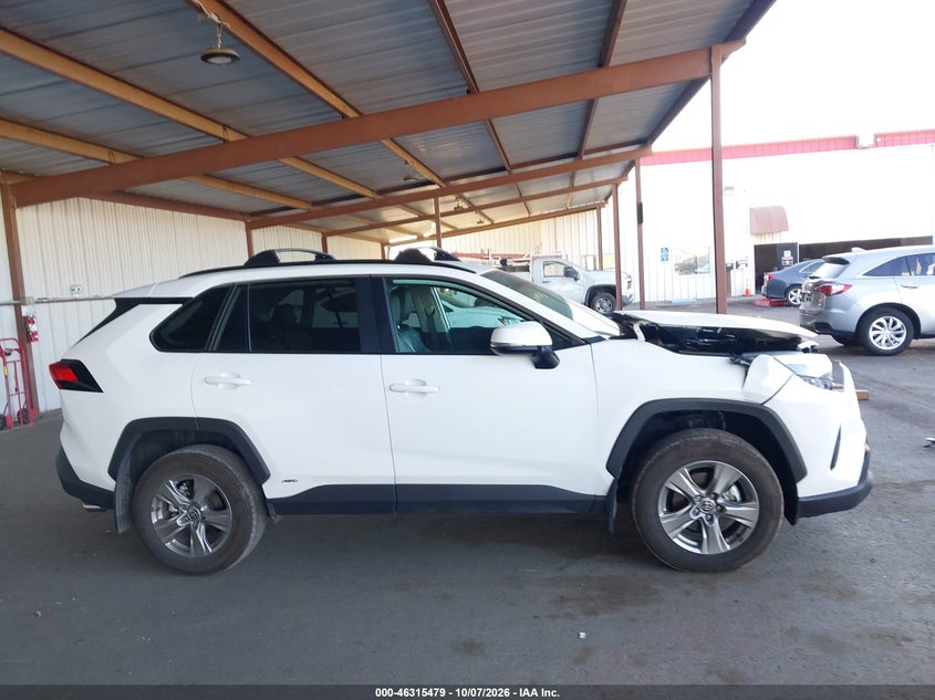 TOYOTA RAV4 HYBRID - zdjęcie 13