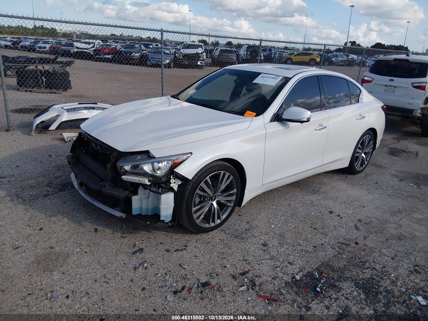 2022 Infiniti Q50 Sensory, Right Side, IAAI, VIN JN1EV7CP3NM310137 — photo 2