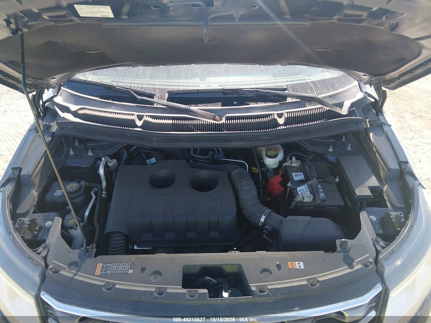 2016 FORD EXPLORER XLT · Фото 10