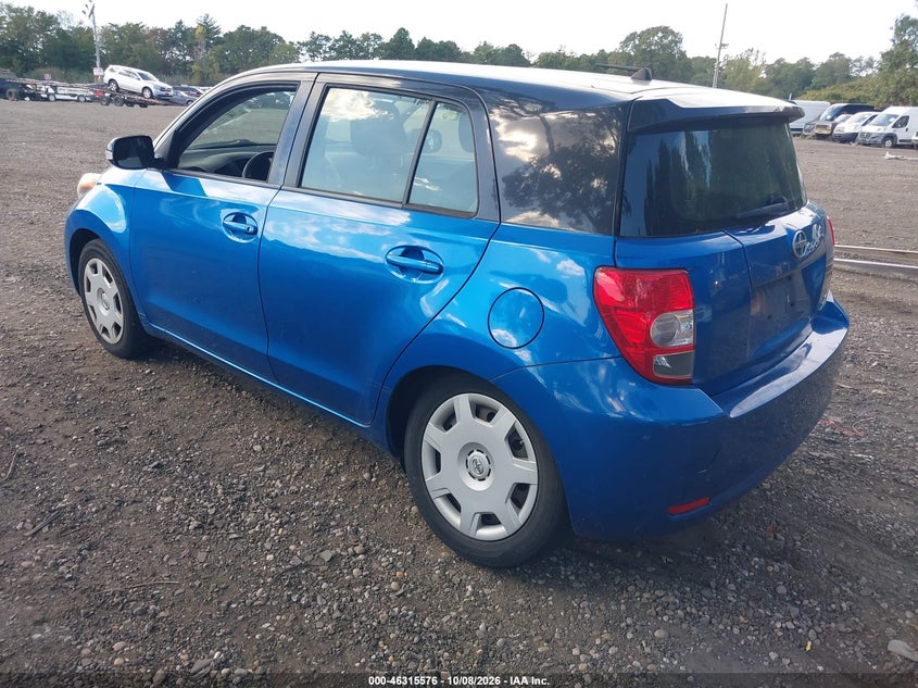 SCION XD 2013 VIN JTKKUPB48D1034718