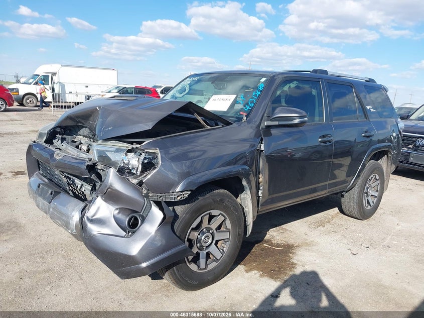 Vin: jtebu5jr8j5576796, lot: 46815911, toyota 4runner trd off road premium 20182
