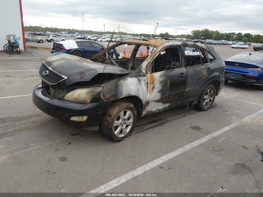 2004 Lexus Rx 330, Total Burn, IAAI, VIN JTJGA31U840024208 — photo 2