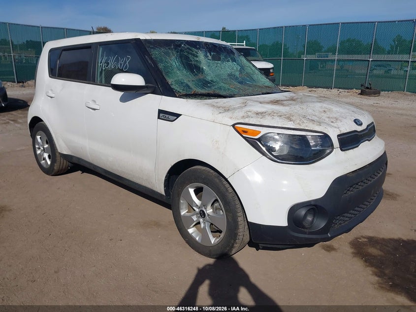 Vin: kndjn2a24h7467586, lot: 46816470, kia soul 2017 img_1