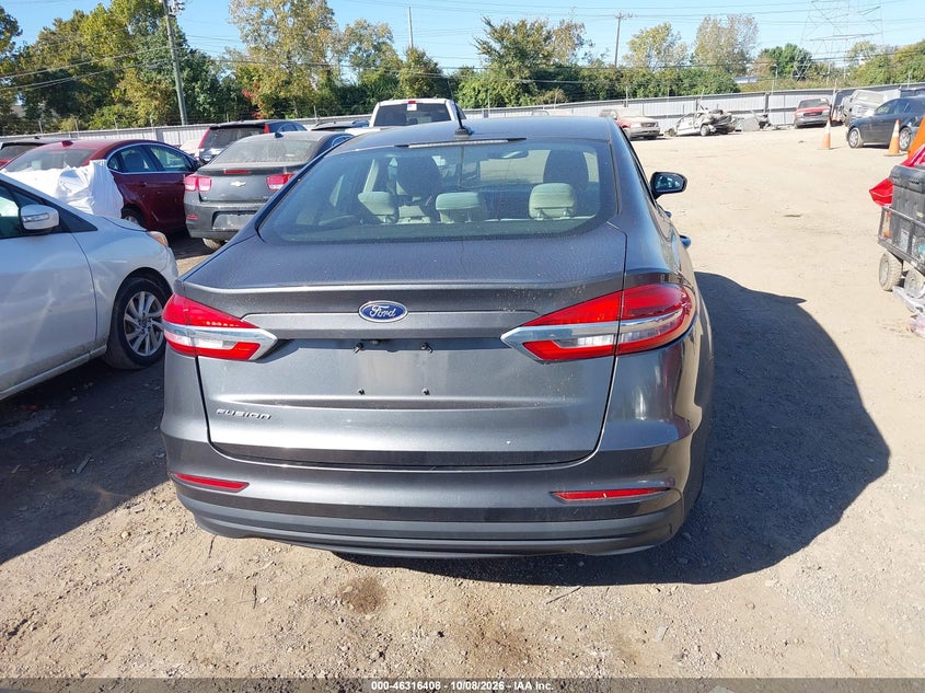 2019 FORD FUSION S · Фото 16