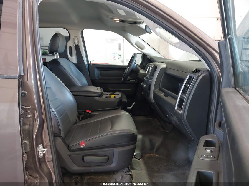 RAM 1500 CLASSIC 2021 VIN 1C6RR7KG0MS559386