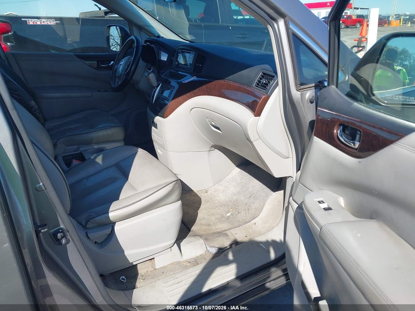 2012 NISSAN QUEST SV · Фото 5