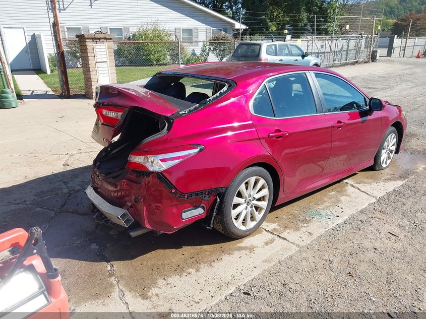 TOYOTA CAMRY - zdjęcie 4