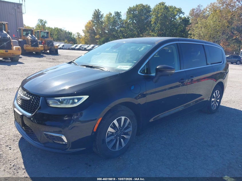 CHRYSLER PACIFICA HYBRID 2023 VIN 2C4RC1L76PR541700