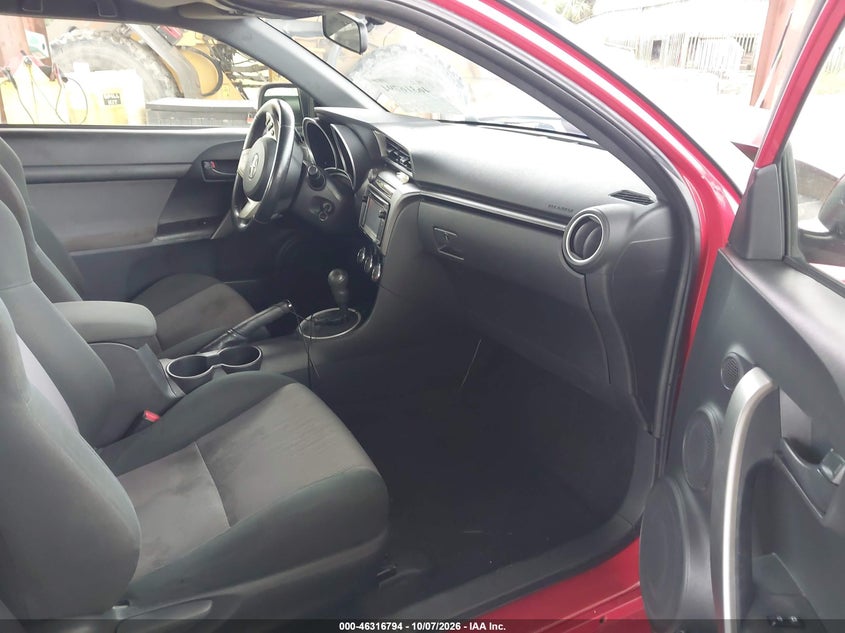 2015 SCION TC · Фото 5