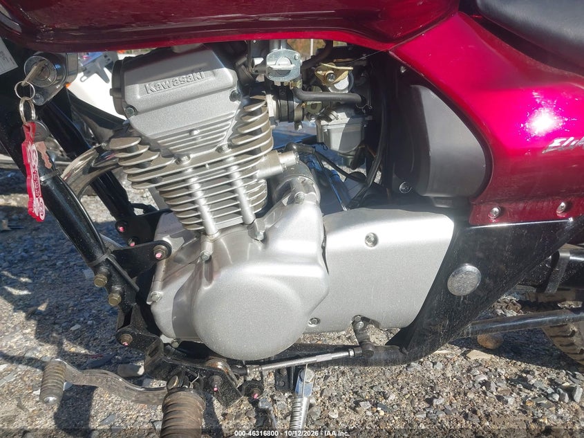 KAWASAKI BN125 2001
