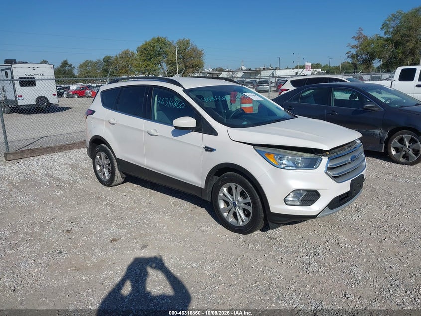 Vin: 1fmcu0gd6jub42918, lot: 46817082, ford escape se 2018 img_1