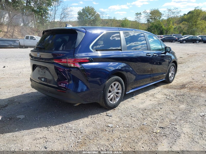 Vin: 5tdyskfc7ms007038, lot: 46817129, toyota sienna xle 20214