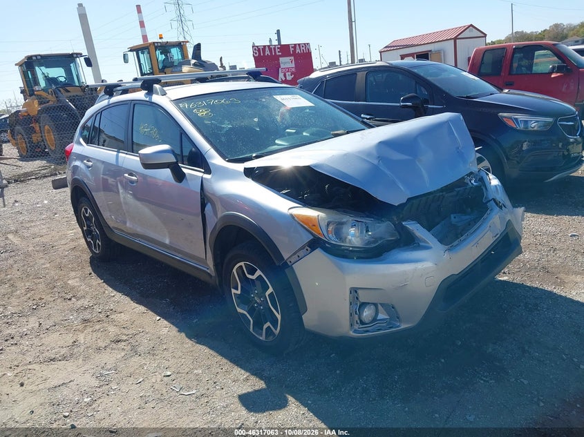 Vin: jf2gpabc4h8267227, lot: 46817285, subaru crosstrek 2.0i premium 20171