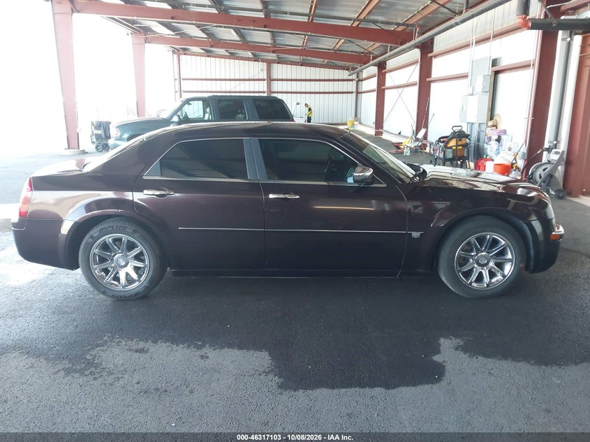 2005 CHRYSLER 300C · Фото 14