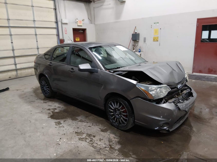 Vin: 1fahp3gn2aw193502, lot: 46817424, ford focus ses 2010 img_1