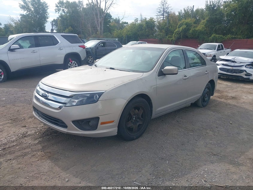 2010 Ford Fusion Se, Front End, IAAI, VIN 3FAHP0HA8AR215290 — photo 2