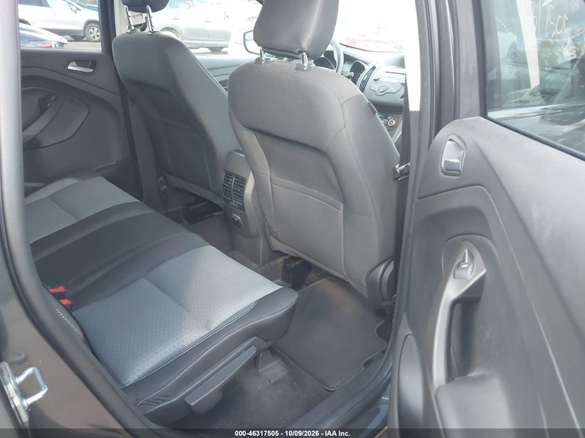 FORD ESCAPE 2018 VIN 1FMCU9GD6JUC99403