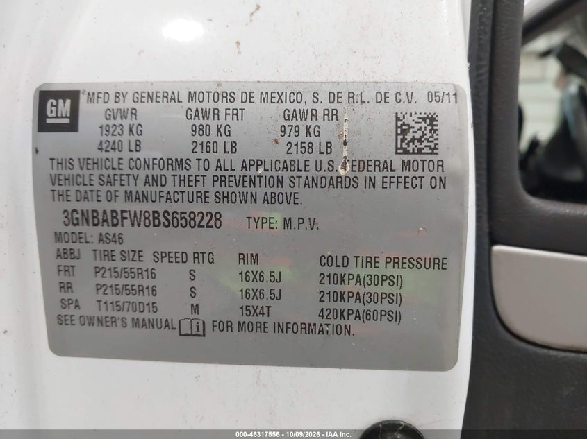 2011 CHEVROLET HHR LT · Фото 9