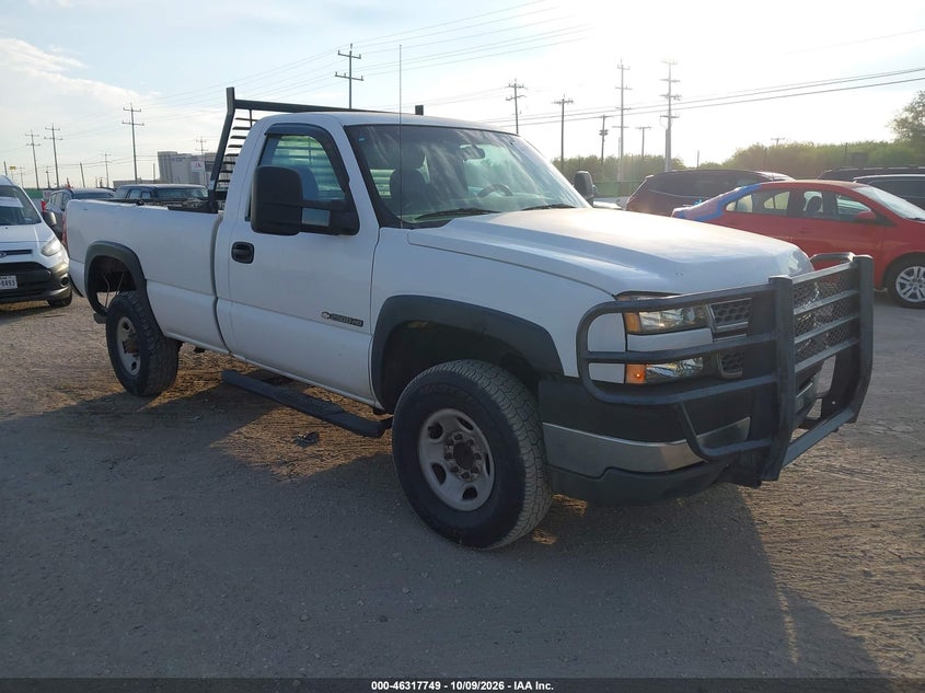 2005 CHEVROLET SILVERADO 2500HD WORK TRUCK