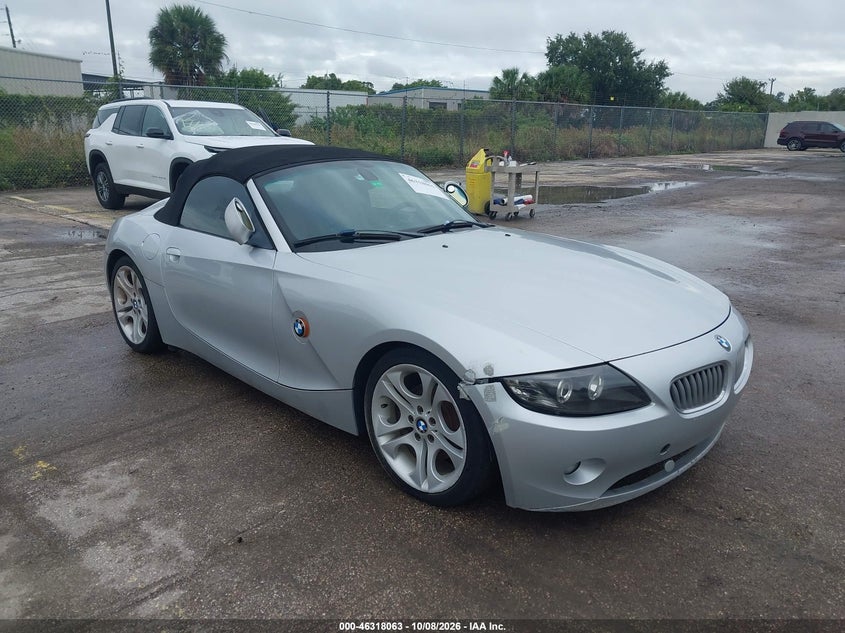 2004 BMW Z4 3.0I
