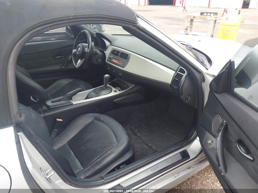 BMW Z4 2004 VIN 4USBT53534LU06969