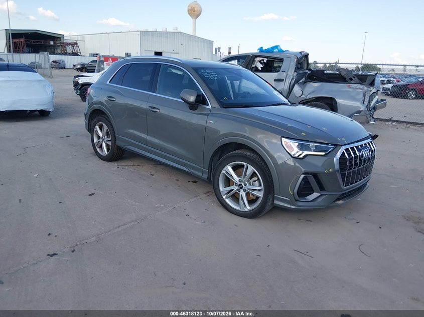 Vin: wa1eecf31n1070130, lot: 46818345, audi q3 premium plus 45 tfsi s line quattro tiptronic 2022 img_1