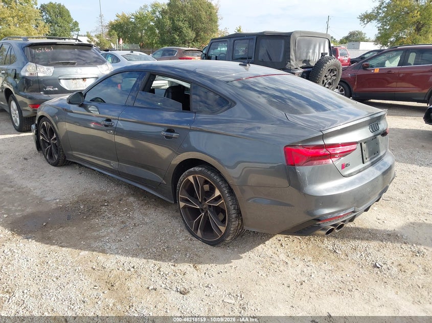 Vin: wauc4cf53na032557, lot: 46818381, audi s5 sportback premium plus tfsi quattro tiptronic 20223