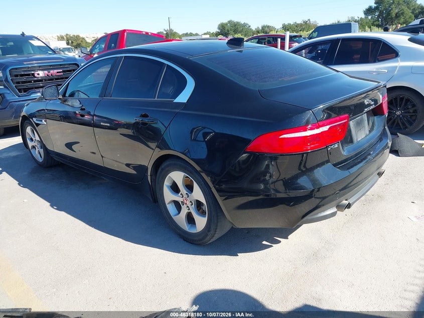 2017 JAGUAR XE 25T · Фото 3