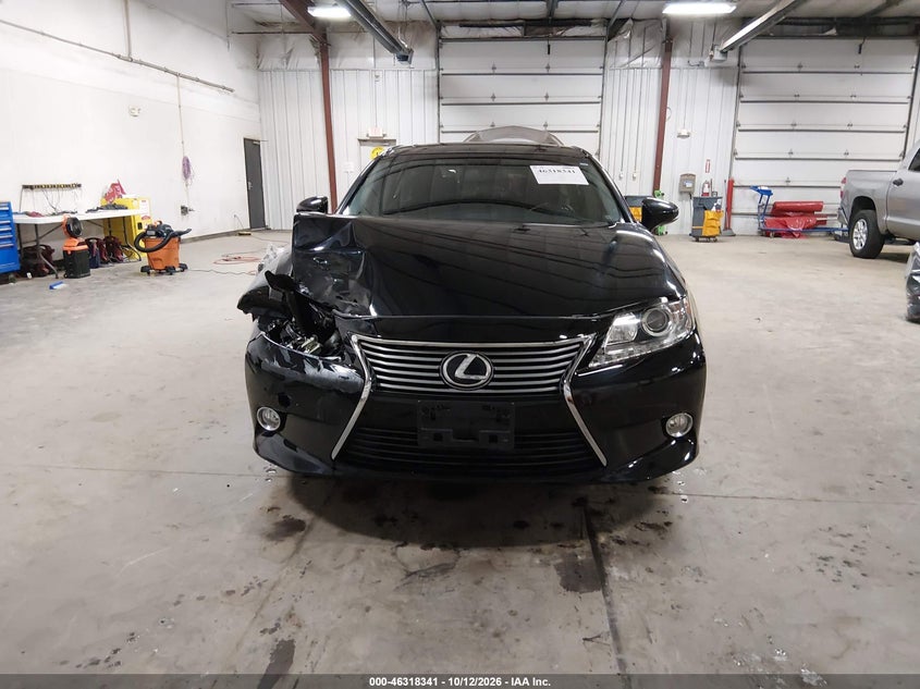 2013 LEXUS ES 350 · Фото 12