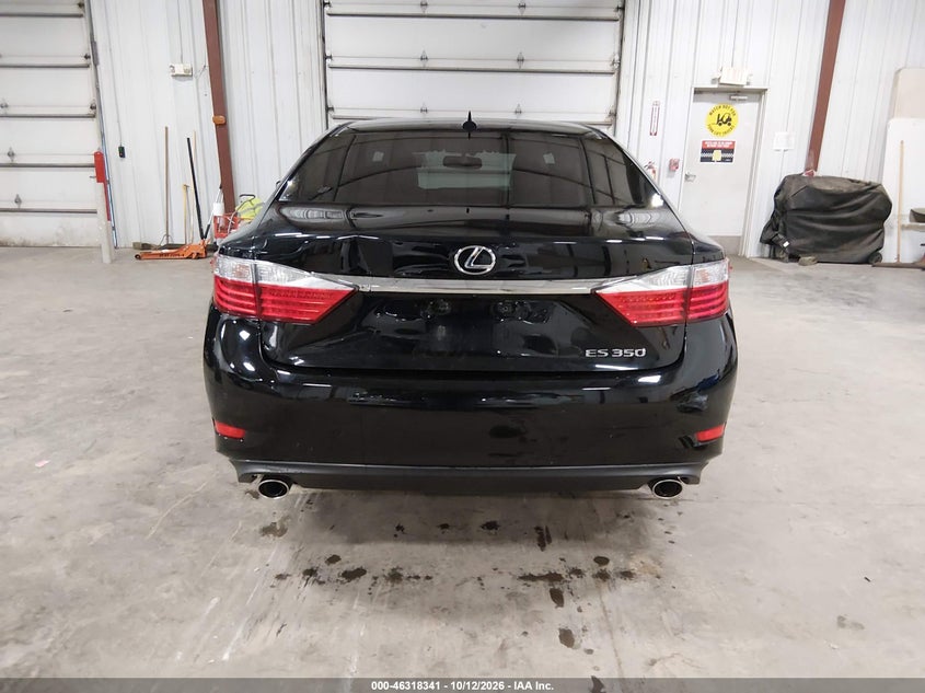 2013 LEXUS ES 350 · Фото 16