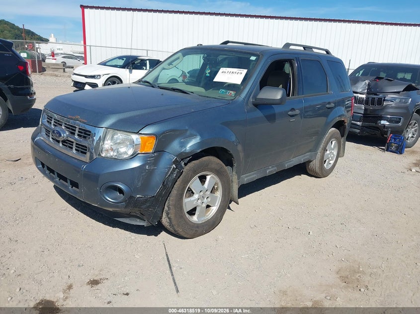 Vin: 1fmcu9dg9ckc62441, lot: 46818741, ford escape xlt 20122