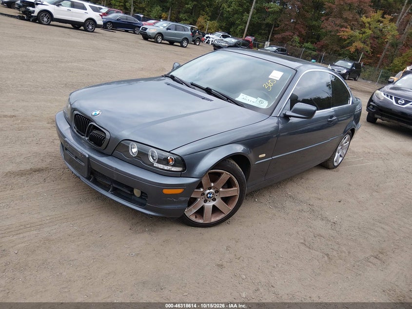 2002 BMW 325Ci, Front End, IAAI, VIN WBABN33402PG56543 — photo 2