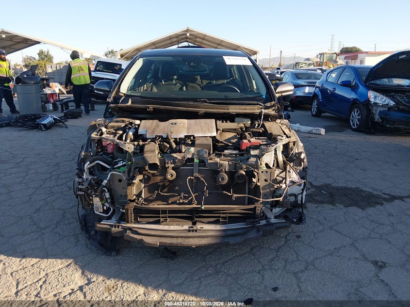 TOYOTA PRIUS PRIME - zdjęcie 13