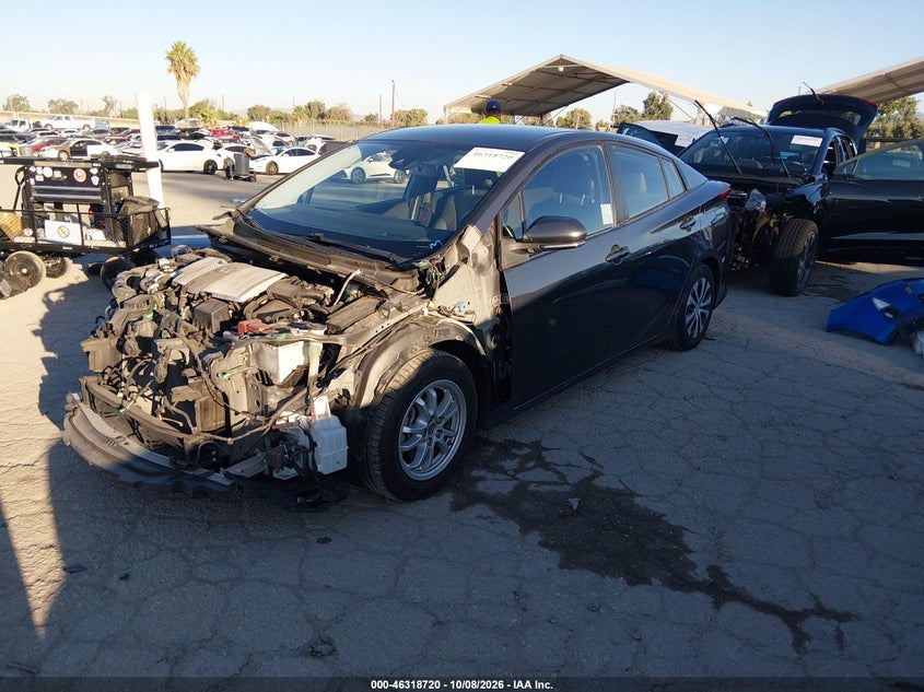 TOYOTA PRIUS PRIME - zdjęcie 2