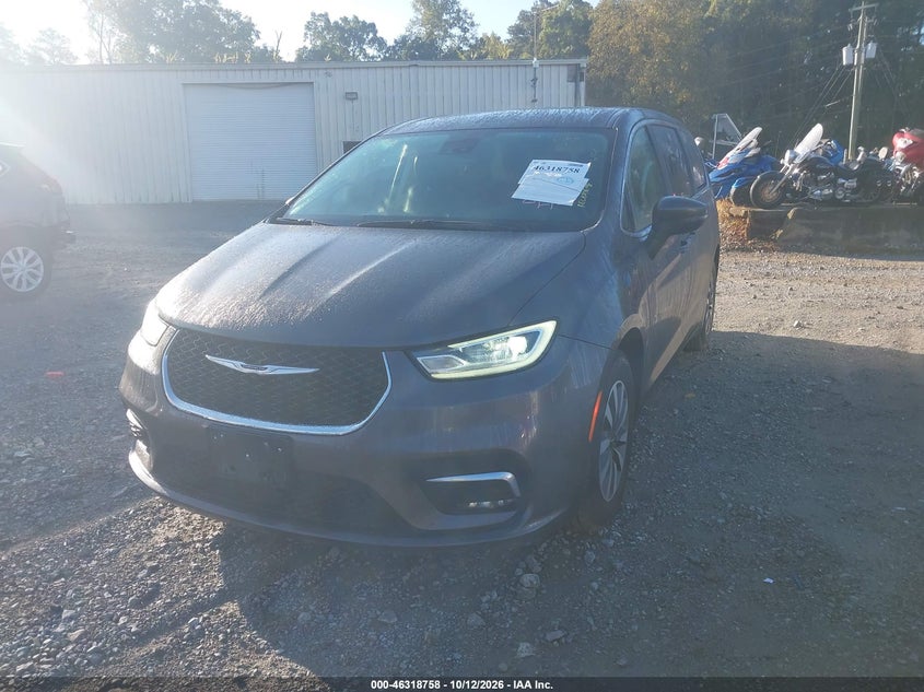 Vin: 2c4rc1l72pr541077, lot: 46818980, chrysler pacifica hybrid touring l 20232