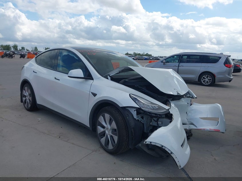 Vin: 7saygdee5pa094401, lot: 46818998, tesla model y awd/long range dual motor all-wheel drive 2023 img_1