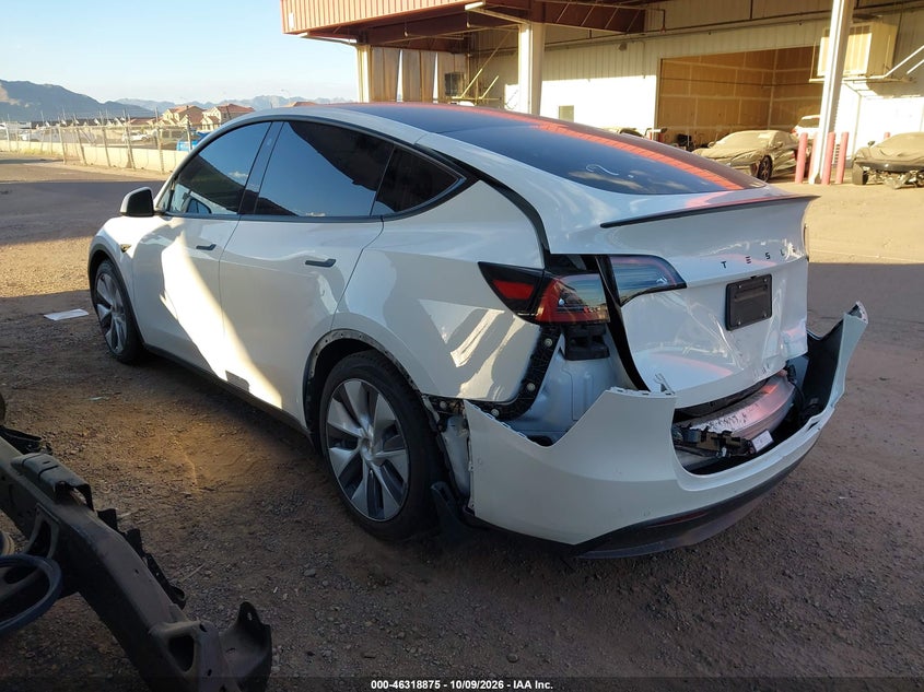 Vin: 7saygdef4nf347314, lot: 46819097, tesla model y performance dual motor all-wheel drive 20223