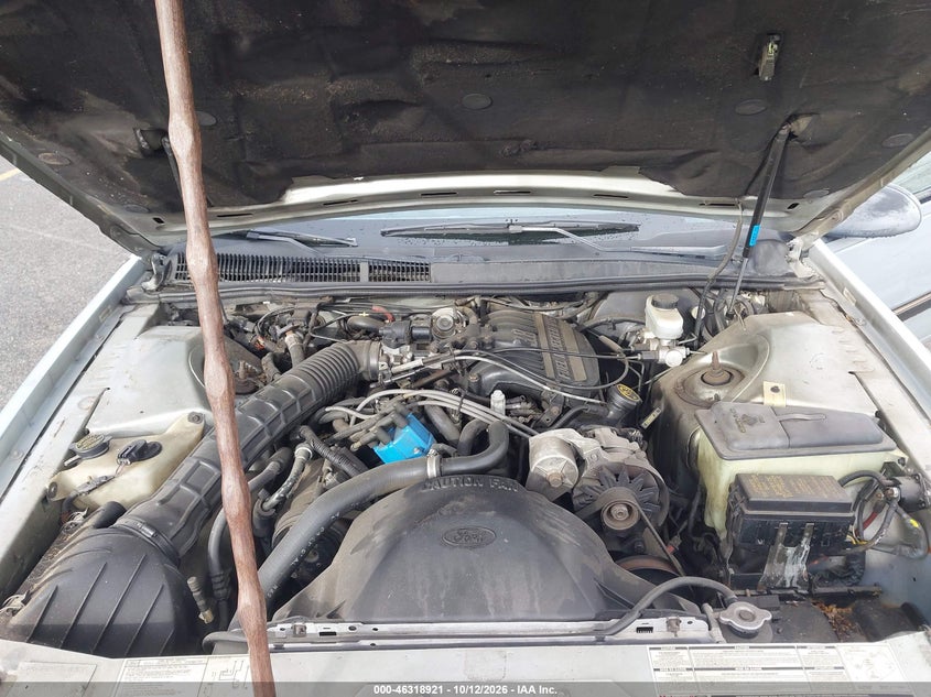 FORD THUNDERBIRD 1989 VIN 1FAPP6045KH121715