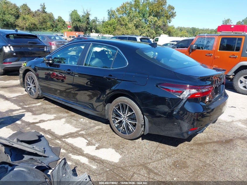 TOYOTA CAMRY - zdjęcie 3