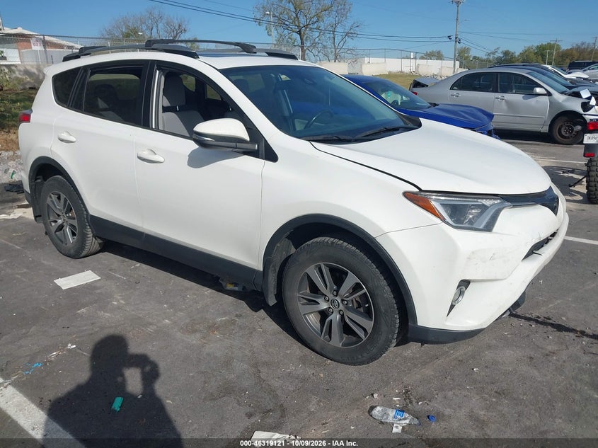 TOYOTA RAV4 - zdjęcie 1