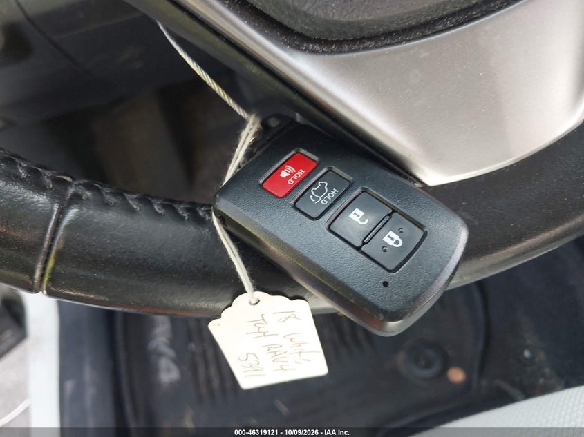 TOYOTA RAV4 - zdjęcie 11