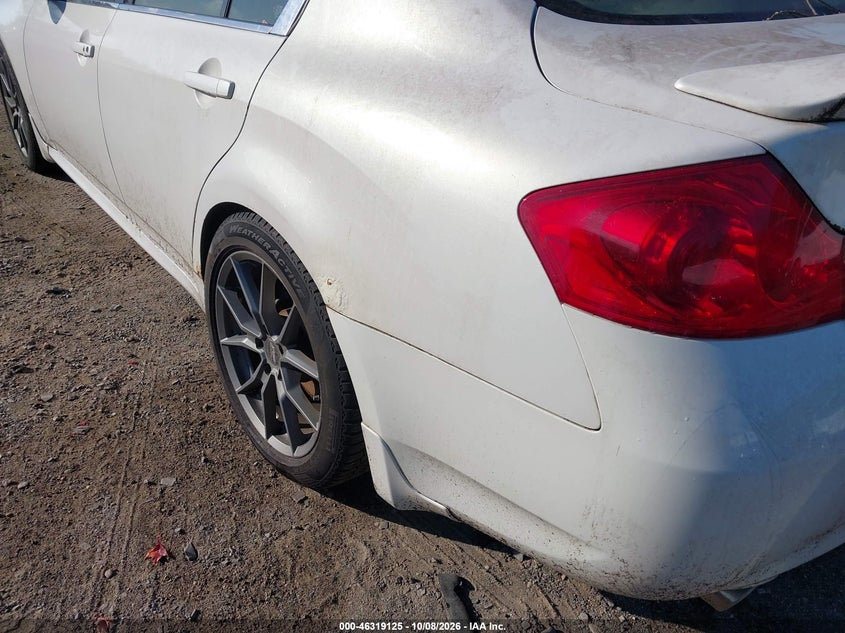2009 INFINITI G37X · Фото 12