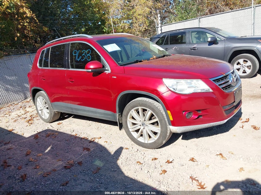 VOLKSWAGEN TIGUAN 2010, VIN WVGBV7AX7AW003938